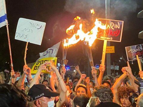 İsraildə Netanyahuya qarşı etiraz aksiyaları