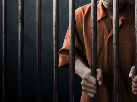 Bu ölkədə qadın qatilləri ömürlük HƏBS EDİLƏCƏK