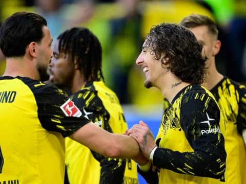 &ldquo;Borussiya Dortmund&rdquo; 600-cü qələbəsini qazandı