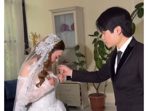 Azərbaycanlı qızla evlənmək üçün müsəlmanlığı qəbul etdi,&nbsp;adını dəyişdirdi - VİDEO