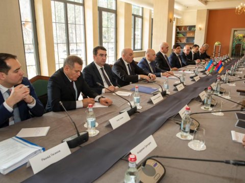 Azərbaycan və Ermənistanın biznes dairələri görüşdü