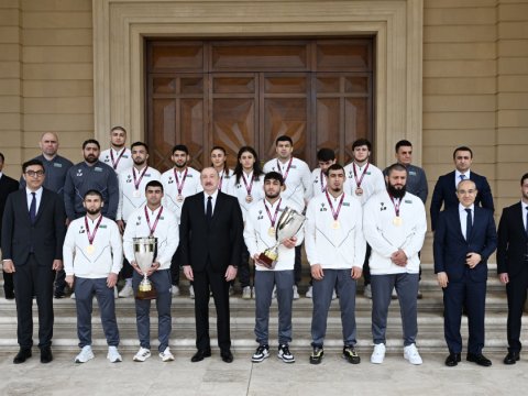 Prezident idmançıları qəbul edib - GÖRÜNTÜLƏR