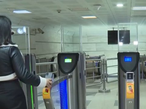 Metro və avtobuslarda əlavə gedişhaqqı ödənişləri çıxılır?&nbsp;- Video