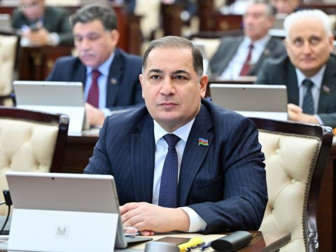 Gömrük qanunvericiliyinin yenilənməsi&nbsp;nə ilə bağlıdır? - Komitə sədri açıqladı