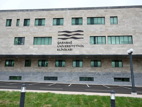 Diplomatik korpusun nümayəndələri Qarabağ Universitetinin Klinikası ilə tanış olublar