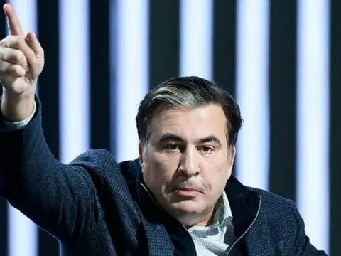 Avropa liderləri Tbilisiyə gəlməli idi, İrəvana yox - Saakaşvili