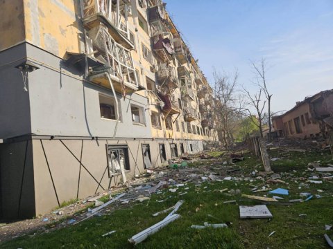 Rusiya ordusu Kramatorsku bombaladı, ölənlər var