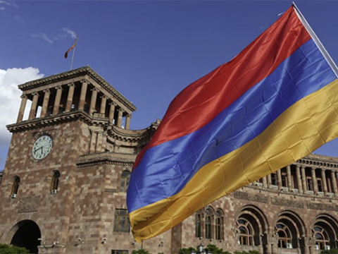 Armenia holds two watermelons in one hand - Putin's aide