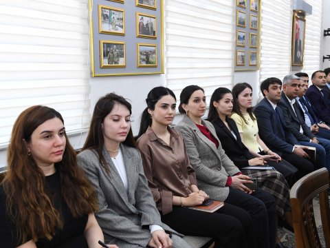 Dövlət Komitəsində Heydər Əliyevin anadan olmasının 103-cü ildönümü qeyd edilib