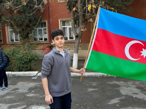 Maksimum nəticə əldə edən şagird: Gündə 7 saat dərs oxuyurdum