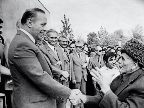 &ldquo;Heydər Əliyevin qarşısında çətin və şərəfli bir missiya vardı...&rdquo; - Deputat