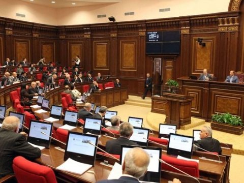 Yurt dışında yaşayan Ermenistan vatandaşları oy kullanamayacak