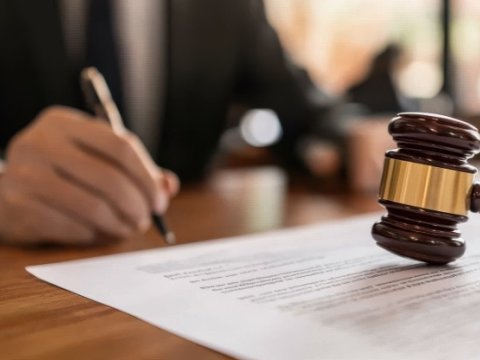 Azərbaycanda hakim çatışmazlığı var - STATİSTİKA