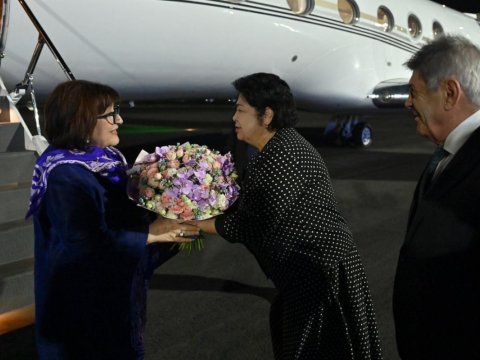 Sahibə Qafarova Özbəkistana getdi
