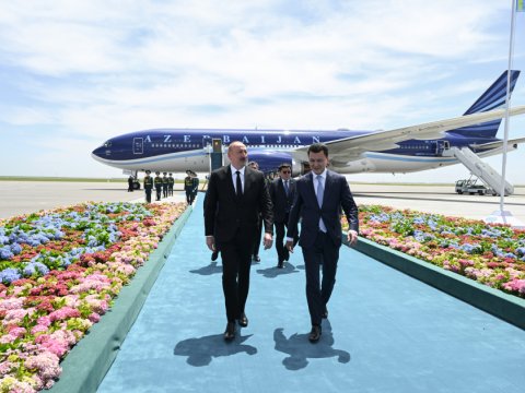 İlham Əliyev Qazaxıstana getdi - FOTOLAR