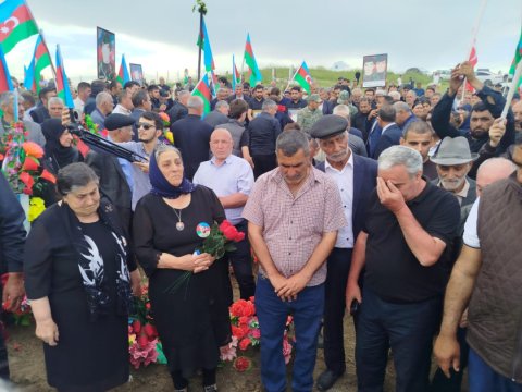 Daha 2 itkin şəhidimiz torpağa tapşırıldı