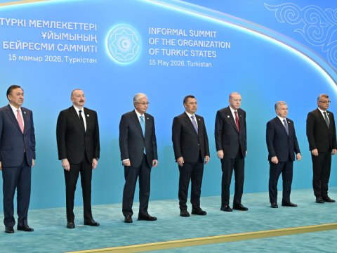 Türküstan Zirvəsində gələcəyin türk modeli təqdim olundu