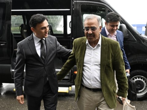 D-8-in Baş katibi Azərbaycanda