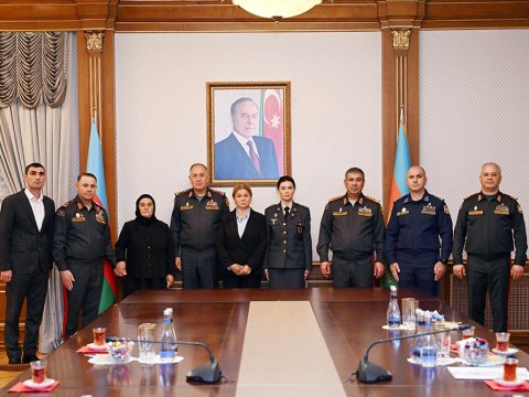 Şəhid Milli Qəhrəmanların&nbsp;medalları ailələrinə təqdim olundu - FOTO