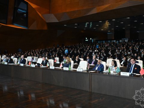 WUF13&nbsp;Liderlər Sammiti keçirildi