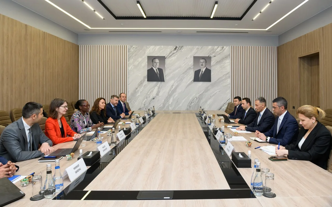 Rəşad Nəbiyev daha bir görüş keçirdi