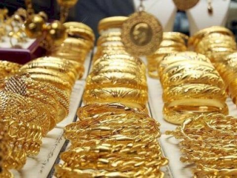 Qızıl bazarında zəifləmə