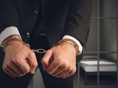 CHP-də rüşvət qalmaqalı: 13 nəfər saxlanıldı