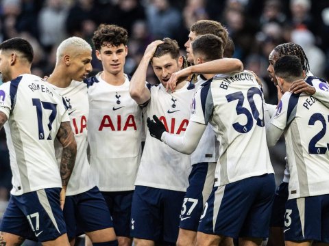 "Tottenhem" İngiltərə Premyer Liqasında qalıb