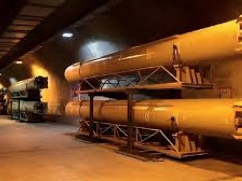 İran yeraltı raket bazalarını&nbsp;istifadəyə hazırladı