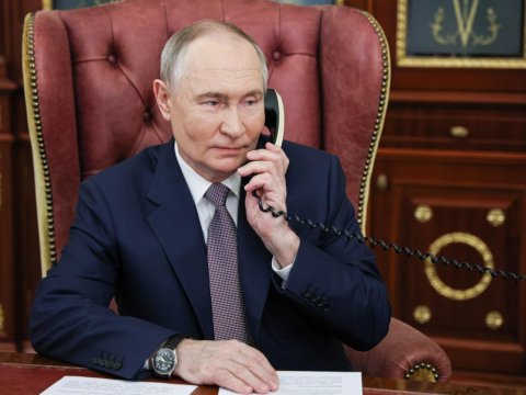 Putin Paşinyanla&nbsp;Astanadakı sammitin nəticələrini müzakirə edib