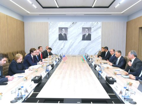 Rəşad Nəbiyev ABŞ nümayəndə heyəti ilə görüşüb