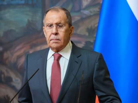 Armenian leadership must make a choice - Lavrov
