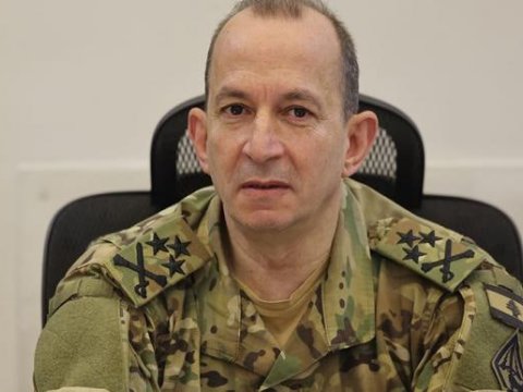 Commander of the Lebanese Army went to Pakistan