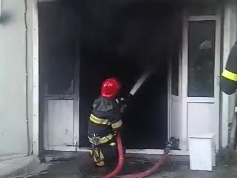 Yasamalda obyekt yanır
