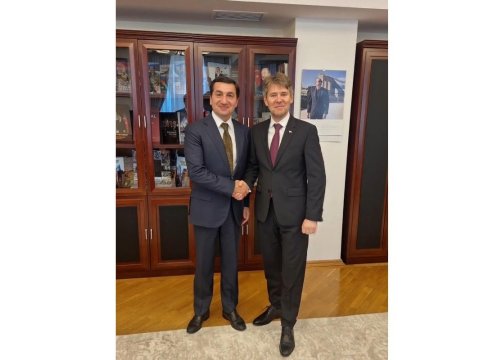Hikmət Hacıyev&nbsp;Slovakiya dövlət katibi ilə görüşdü