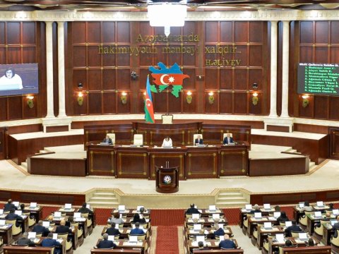 Deputatlar bu həftə 14 məsələni müzakirə edəcəklər