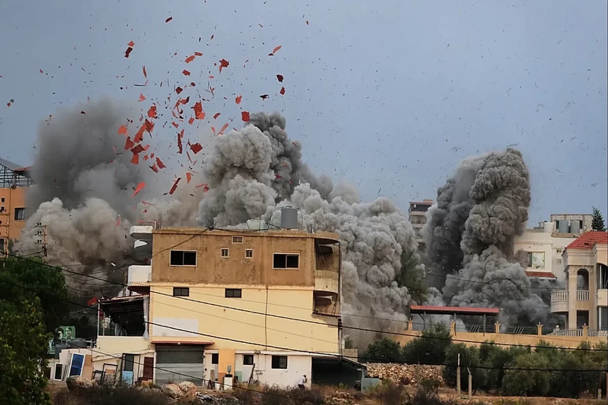 İsrail Livanı bombaladı, 18 nəfər ölüb