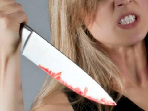 Sumqayıtda 18 yaşlı qızdan dəhşətli addım: tanışını bıçaqladı