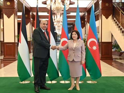 Sahibə Qafarova iordaniyalı həmkarı ilə görüşdü