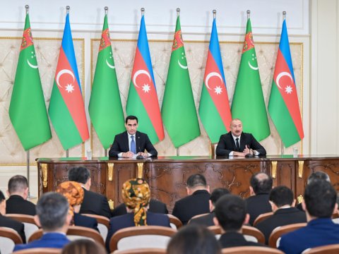 Prezidentlər mətbuata bəyanatlarla çıxış ediblər - FOTOLAR