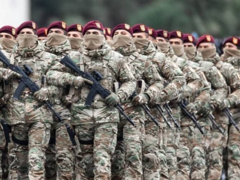 Güclü dövlət, güclü ordu, güclü lider