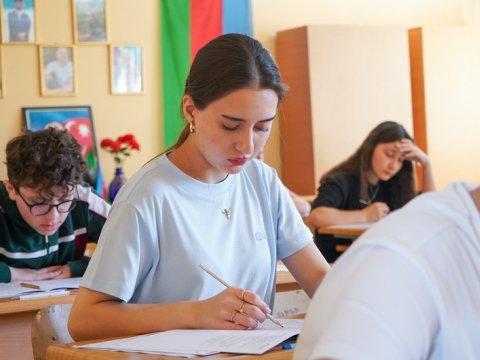 Sabah imtahan var