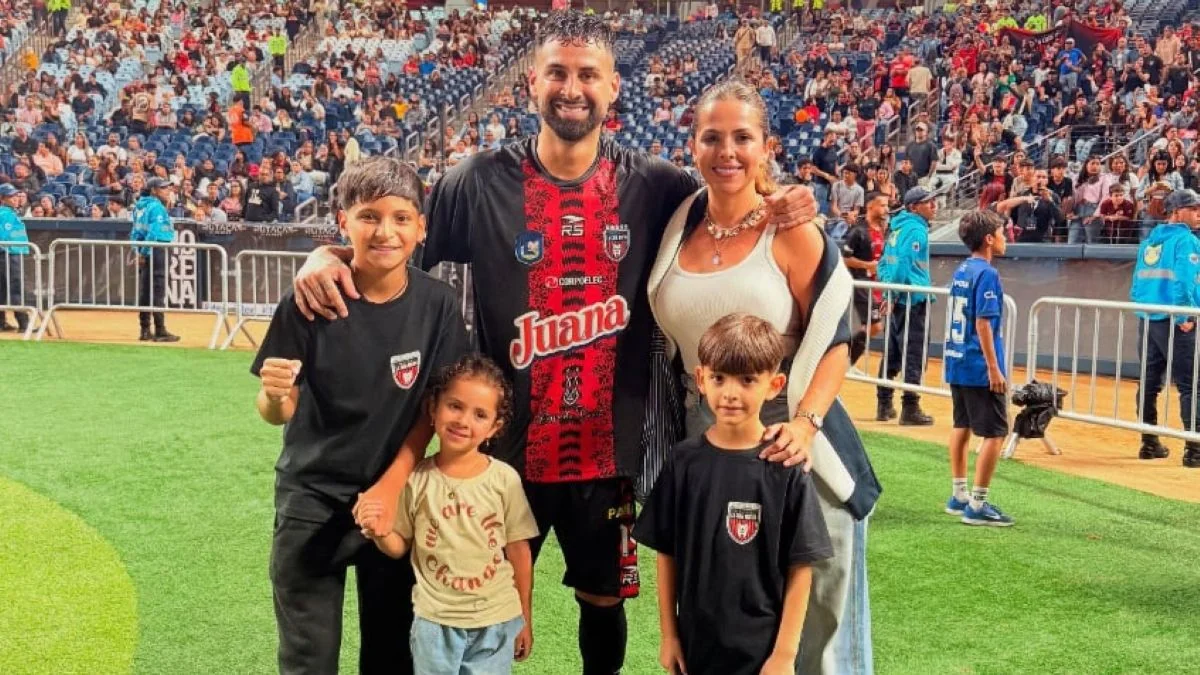 Futbolçunun&nbsp;həyat yoldaşı və uşaqları&nbsp;zəlzələdə öldü