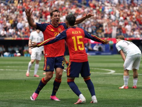 Dünya çempionatı: İspaniya 1/8 finala yüksəldi