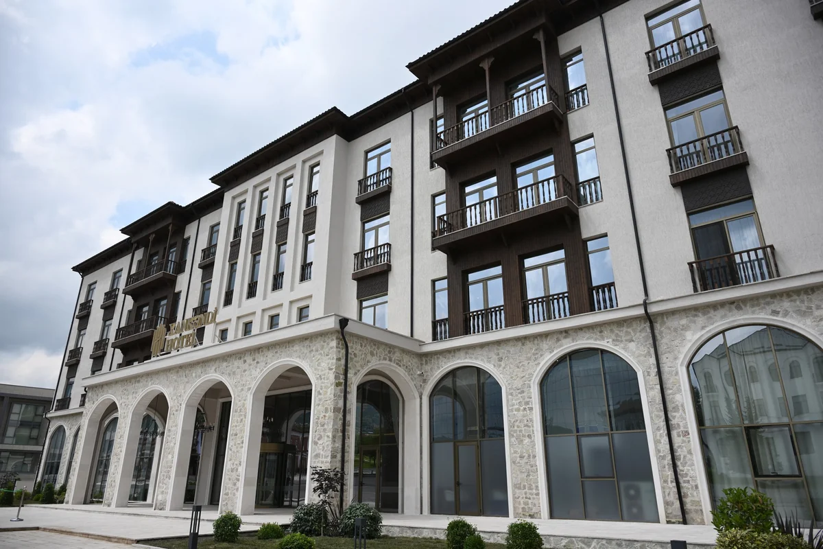 Yeni hoteldə 45 nəfərə iş veriləcək