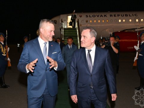 Slovakiya Prezidenti Azərbaycana gəldi