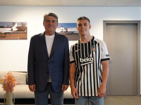 &ldquo;Arsenal&rdquo;dan &ldquo;Beşiktaş&rdquo;a keçən&nbsp;futbolçu İstanbulada