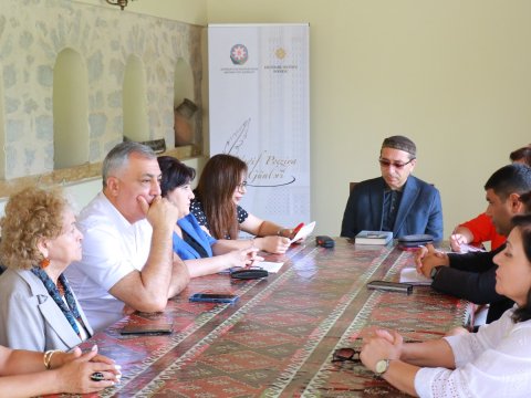 Vaqif Poeziya Günlərində Xaqani Şirvani yad edildi - FOTO
