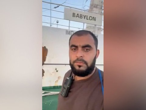 Daha bir gəmi hücuma məruz qaldı&nbsp;- Azərbaycanlılar xilas edildi