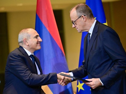 Mertslə&nbsp;Paşinyan Cənubi Qafqazdakı sülh prosesini müzakirə etdilər